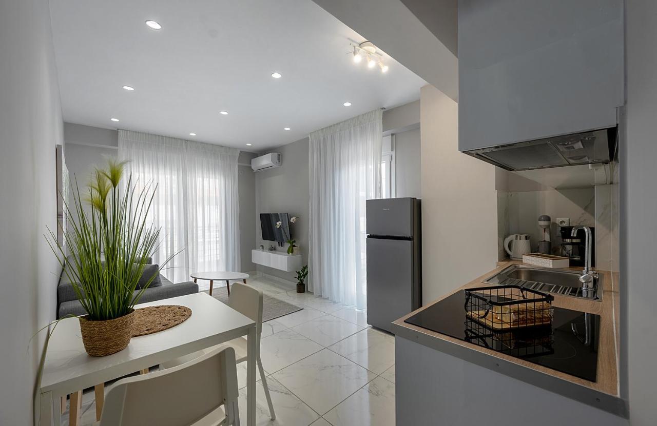 Nk Luxury Apartments 프레베자 외부 사진